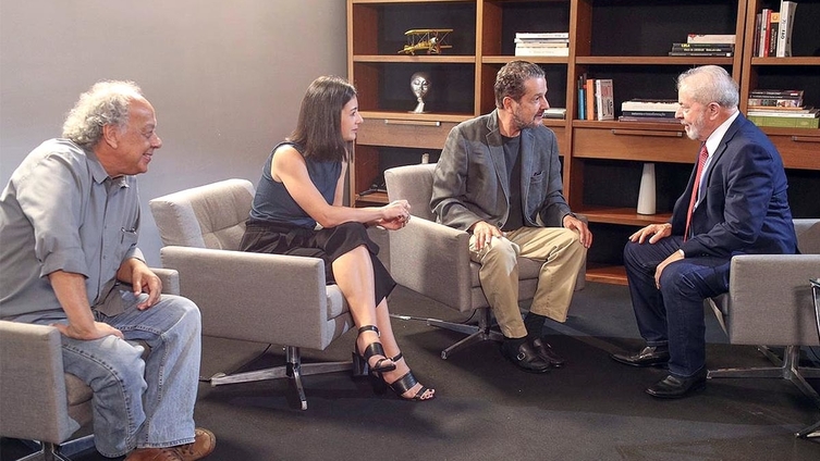 José Trajano, Talita Galli e Juca Kfouri conversaram com Lula durante 80 minutos / Foto: Ricardo Stuckert